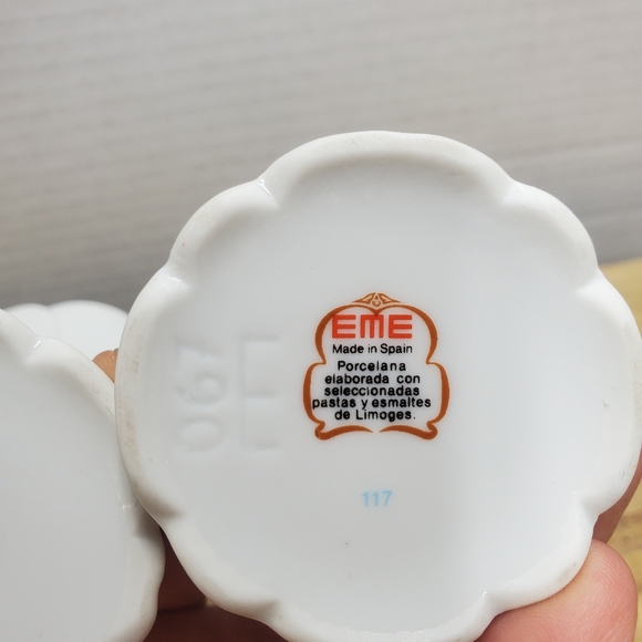 Eme Porcelain Floral Candle Holders Spain Signed Set of 2 - Picture 7 of 8